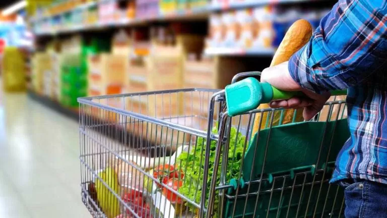 Evlerde hemen varsa atınız